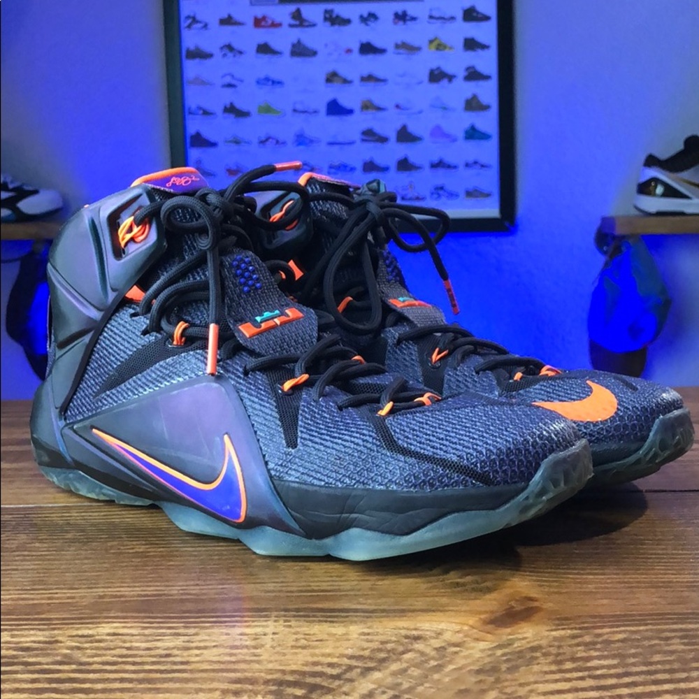 Nike LeBron 12